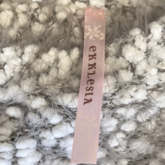 Sweater - Picture 2 of 2